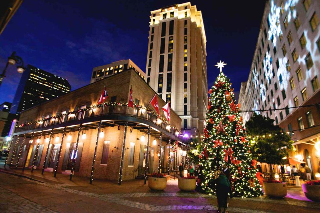 New Orleans, Louisiana A Warm, Festive Holiday Vibe