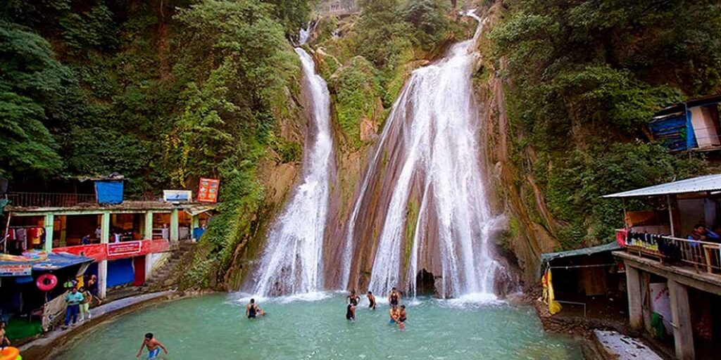 Are Mussoorie waterfalls safe for kids?