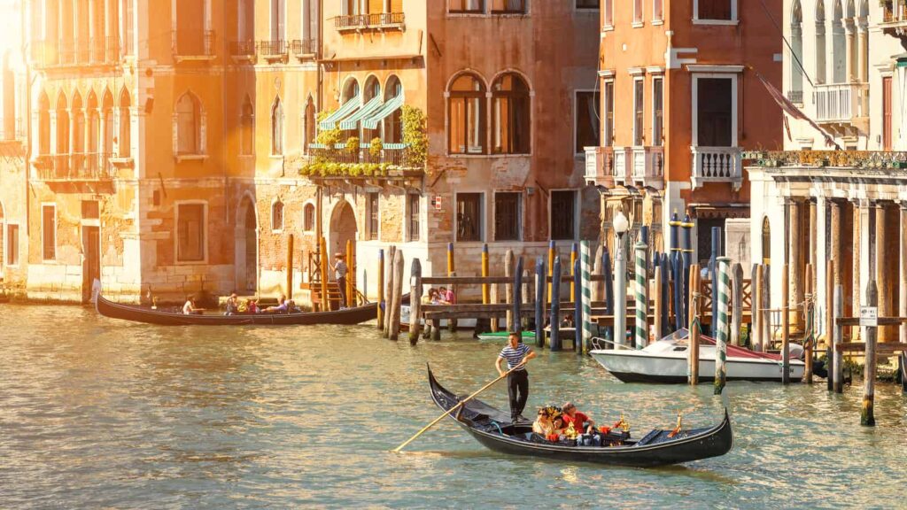 Venice, Italy – Romantic Gondola Rides